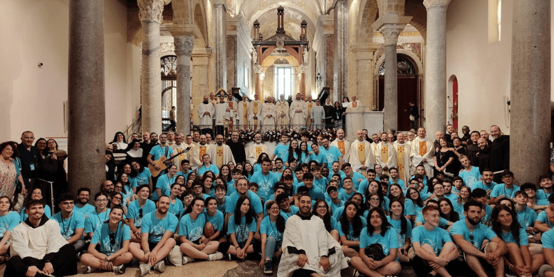 «Un mar de fraternidad. Franciscanos por un nuevo humanismo en el Mediterráneo». Capítulo de las Esteras en Taranto, Italia